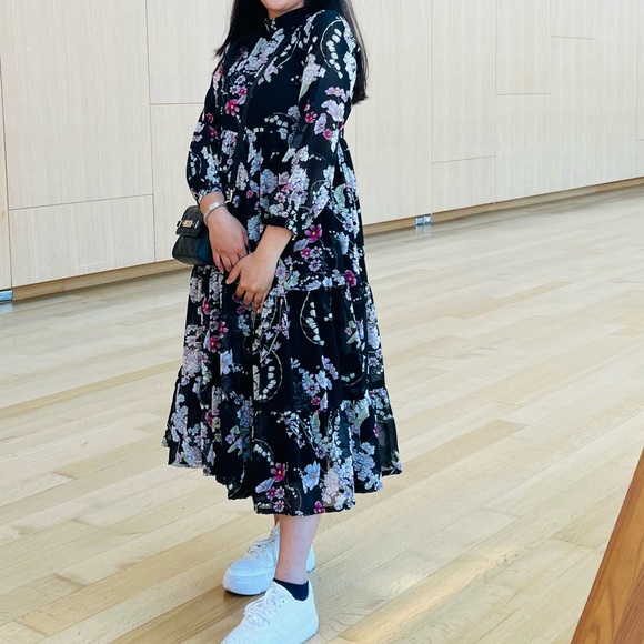 Modest summer dress for sale - Picture 3 of 3